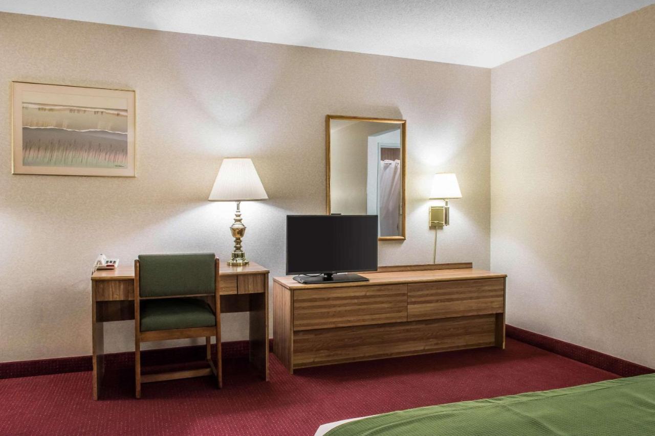Inn Quality Arena Wilkes-Barre